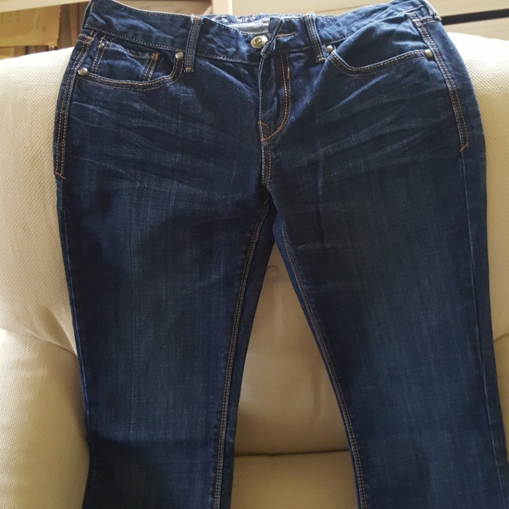 Jeans - Picture 2 of 4